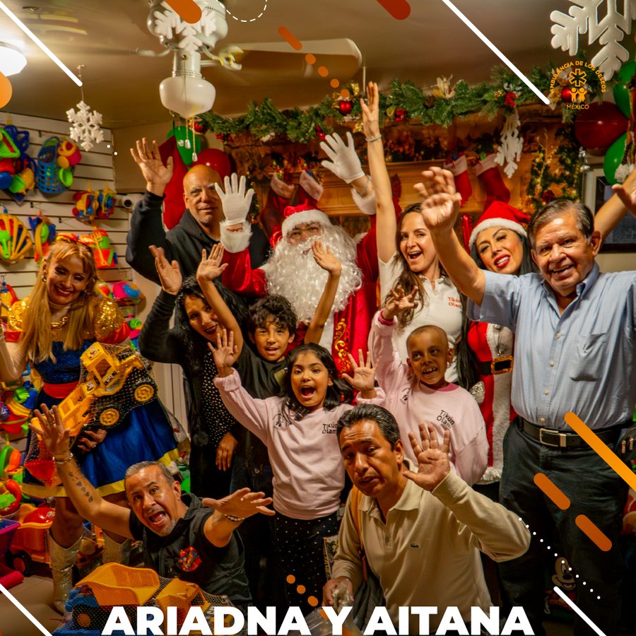 Ayudantes de Santa Claus en Fantasías Plásticas