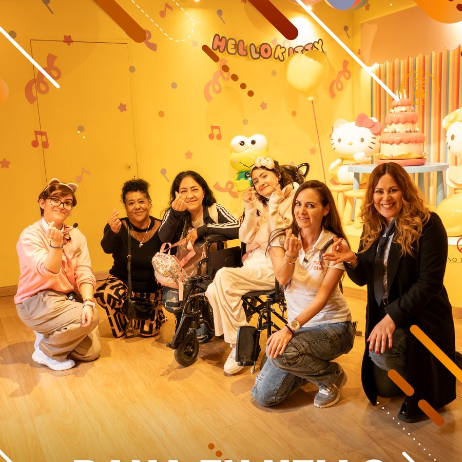 Dana, súper fan de Hello Kitty, recibió una sorpresa en la casa de Kitty