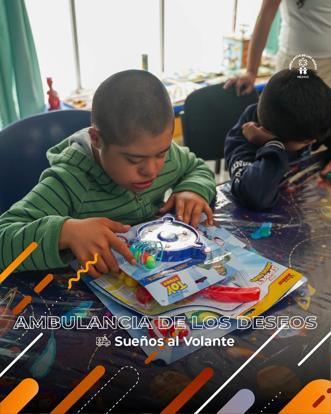 Entrega de juguetes en DIF Huixquilucan — fotografía 2