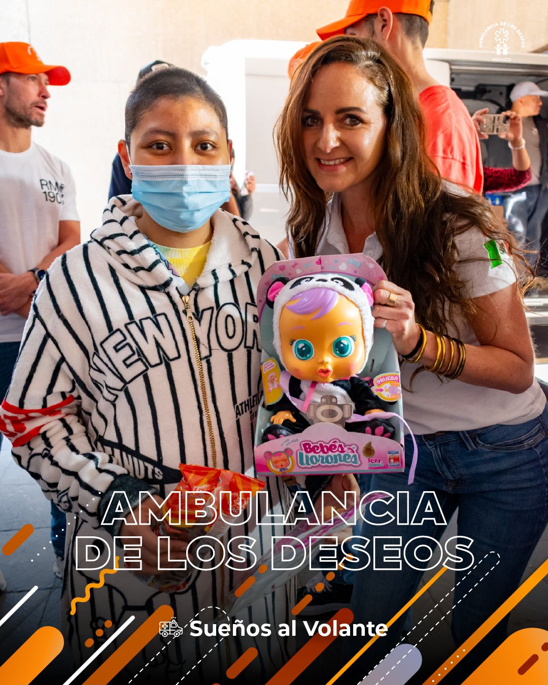 Entrega de juguetes en Siglo XXI y Bellas Artes — fotografía 11